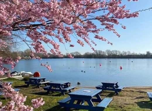 Claire'S Retreat, Rudd Lake, Tattershall Lakes Ngoại thất bức ảnh